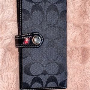 Coach wallet- blk never used